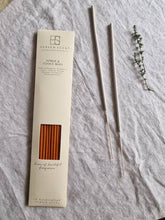 Load image into Gallery viewer, 10 Amber & Tonka Bean Incense Sticks