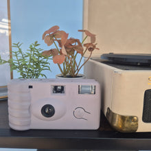 Load image into Gallery viewer, Disposable Camera