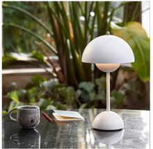 Load image into Gallery viewer, Rechargeable Atmosphere Mushroom Lamp