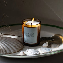 Load image into Gallery viewer, Heritage Range - 20cl Scented Amber Aromapot Candle
