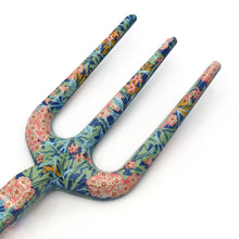 Load image into Gallery viewer, Orange Grove Fork and Trowel Garden Tool Set - William Morris Design
