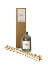 Load image into Gallery viewer, 100ml Reed Diffuser - Classic Range
