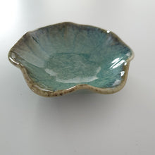 Load image into Gallery viewer, Trinket Dish - Deep Jade

